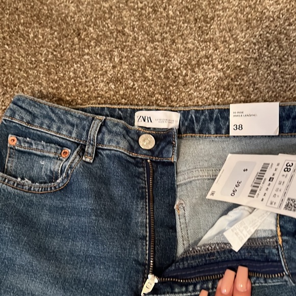 NWT jeans - Picture 2 of 4